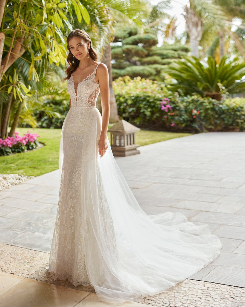 Ombra – Abito da sposa principessa con scollo quadrato